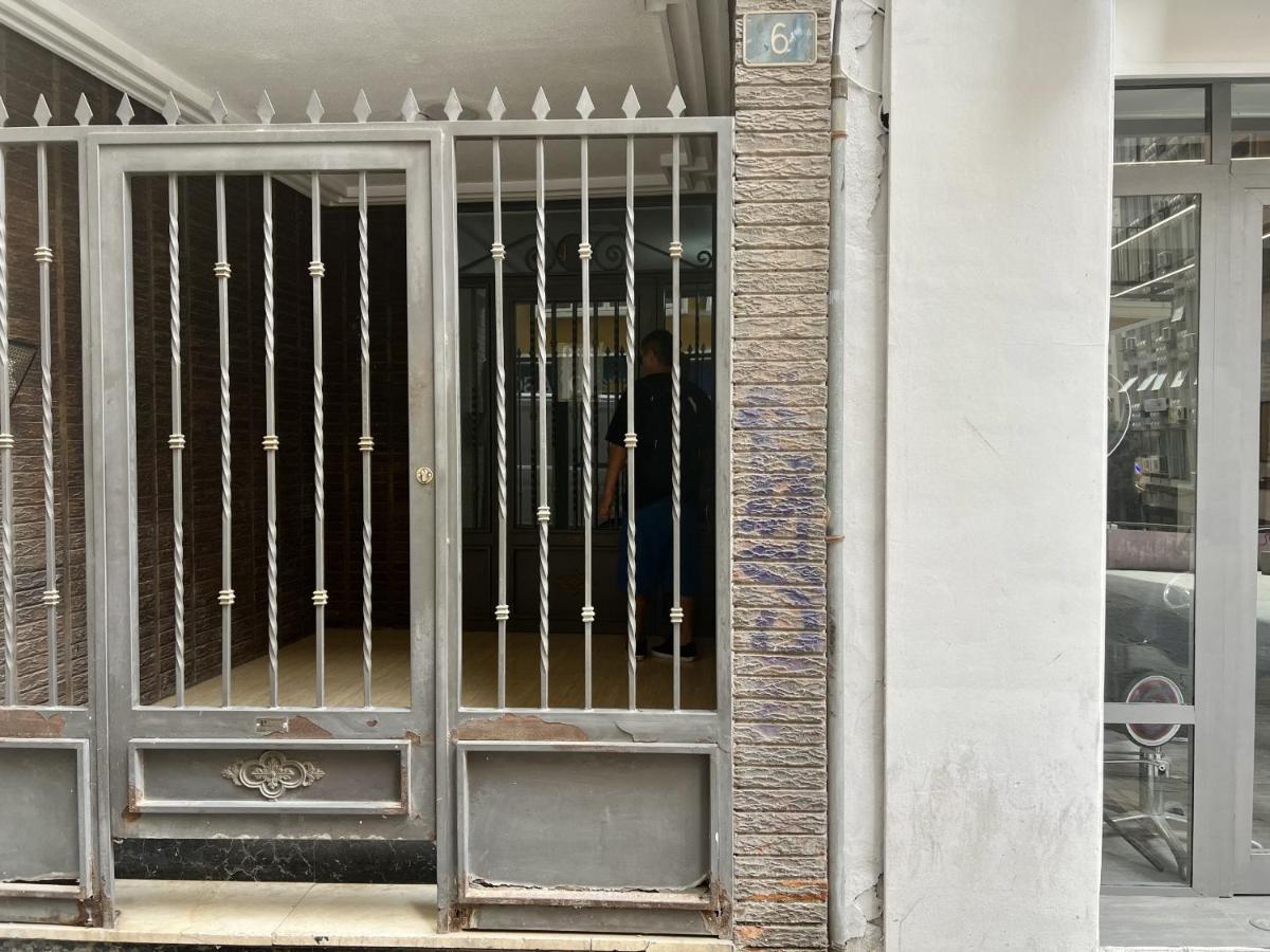 Cozy San Cristobal Apartment In Heart Of Alicante Exteriör bild