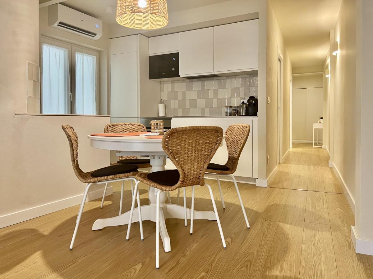 Cozy San Cristobal Apartment In Heart Of Alicante Exteriör bild