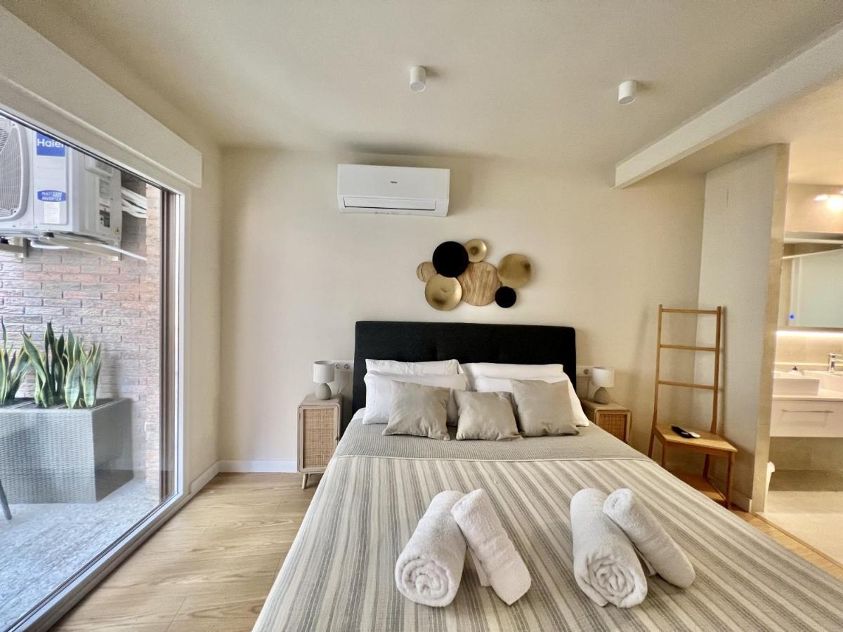 Cozy San Cristobal Apartment In Heart Of Alicante Exteriör bild