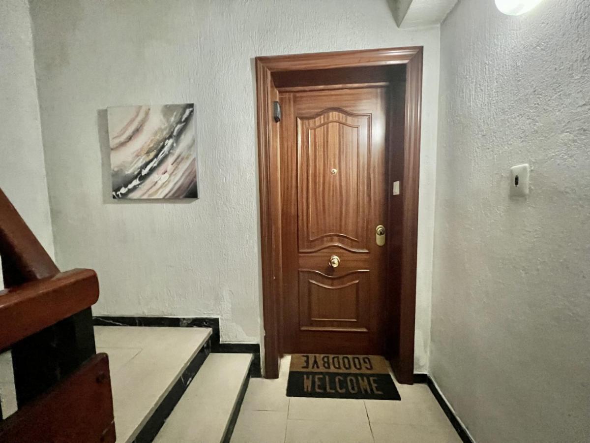 Cozy San Cristobal Apartment In Heart Of Alicante Exteriör bild